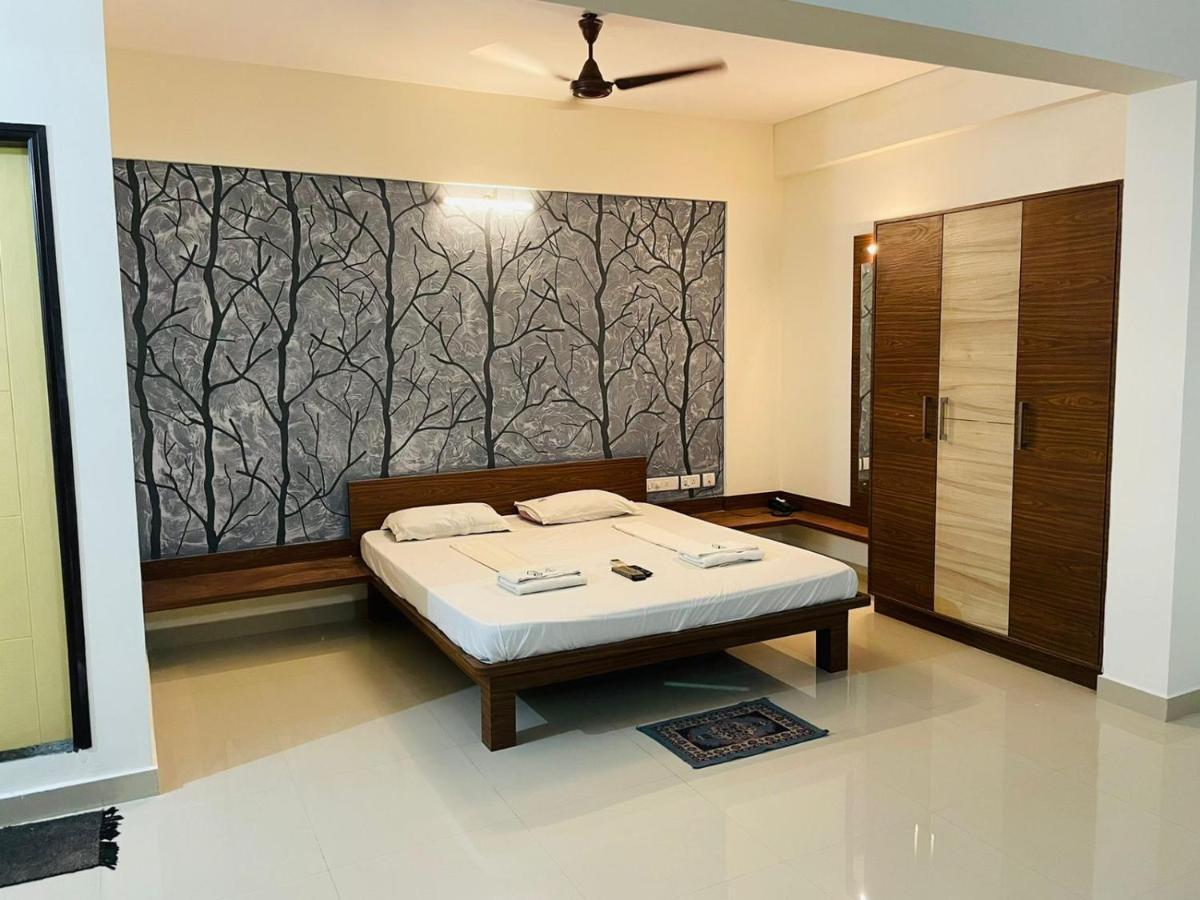 Hotel Radha Pangala Exterior photo
