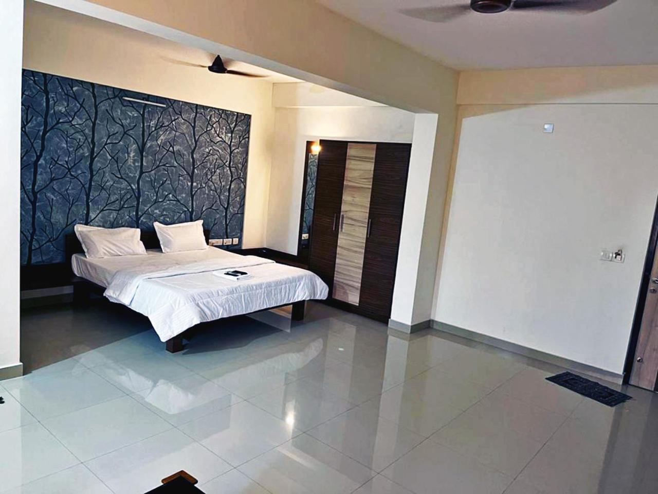 Hotel Radha Pangala Exterior photo
